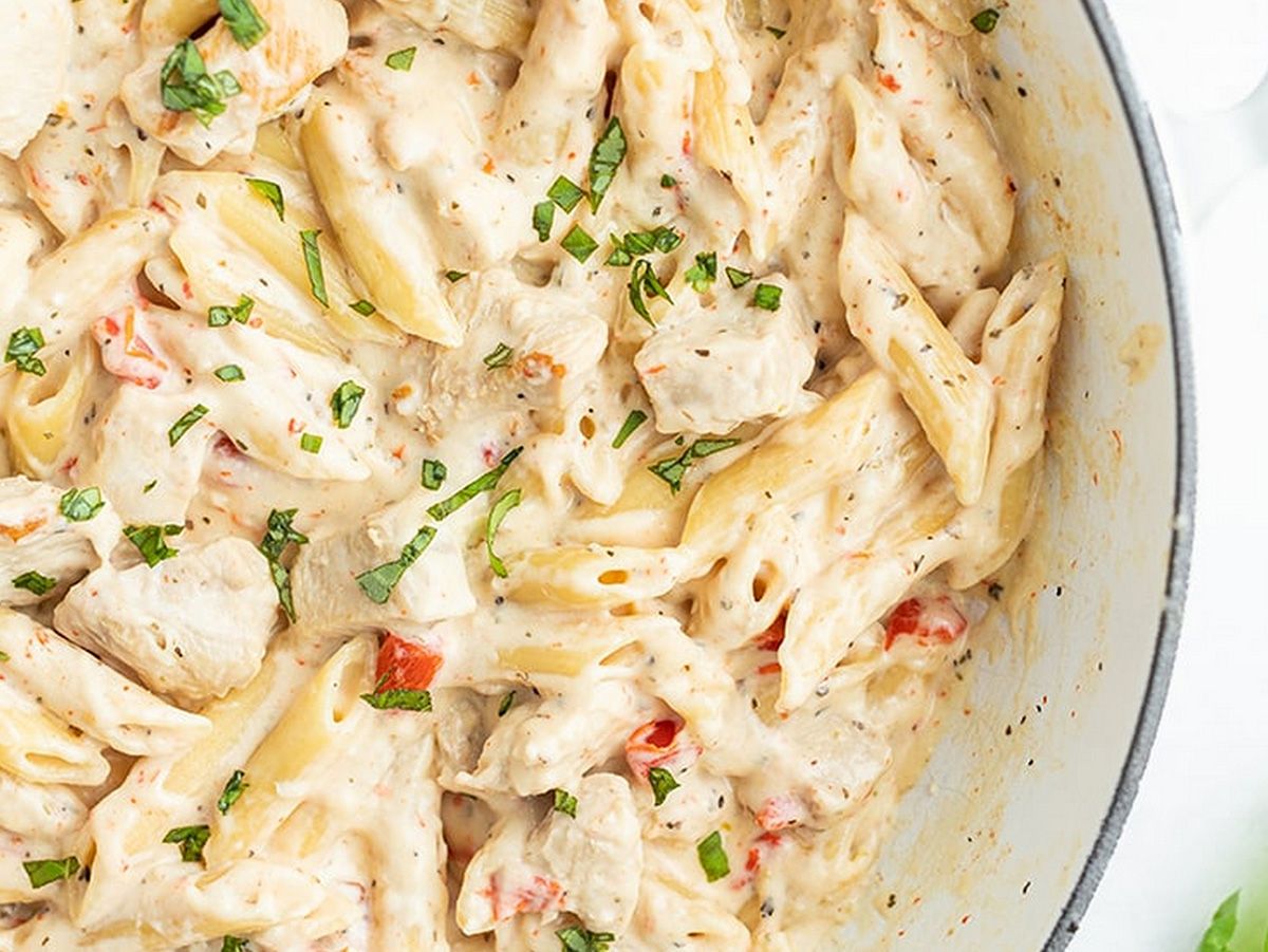 CHICKEN PANE With Pasta