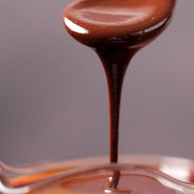 صلصة شوكولاتة