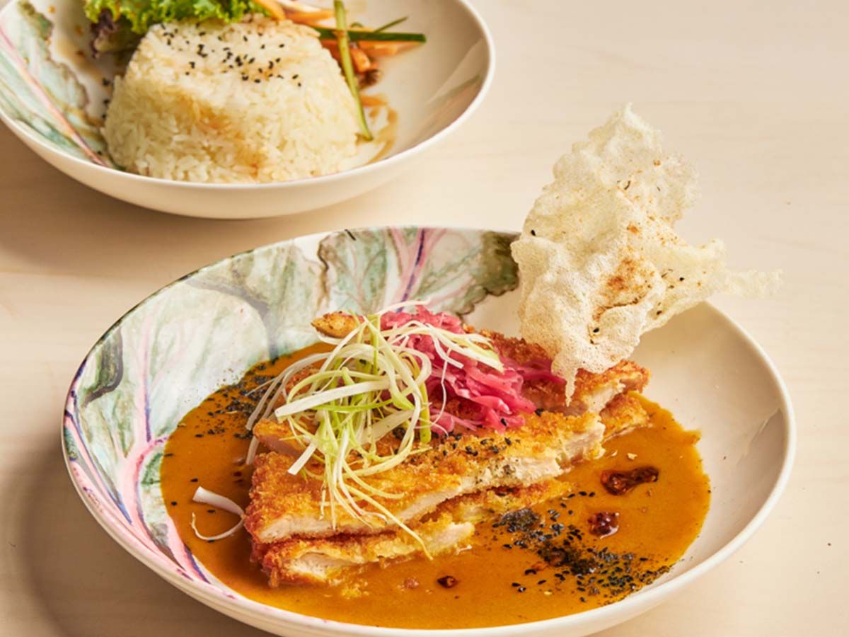 Curry chicken katsu dish