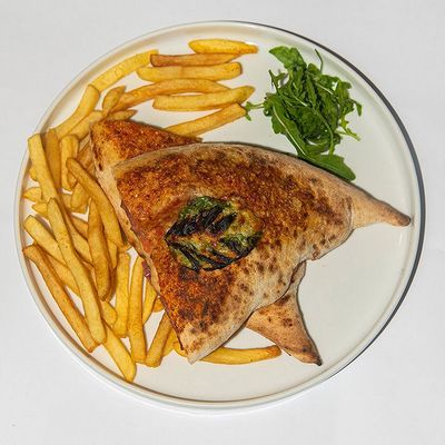 Pizzaiola Calzone