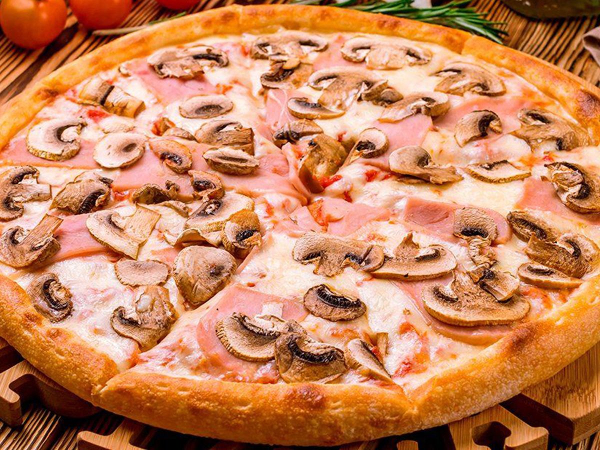 Capricciosa Pizza