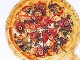 Supreme Carne Pizza
