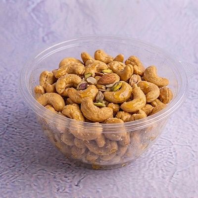 Cashew (Nuts)