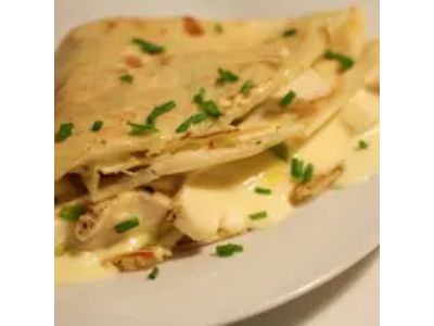 Cheddar Cheese With Mozzarella Cheese Crepe
