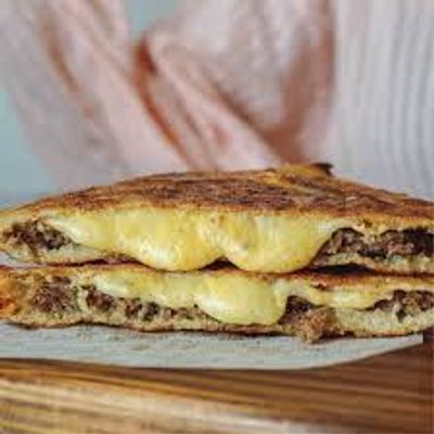 Hawawshi Cheddar