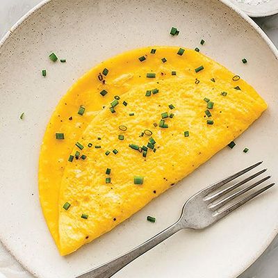 Talab Cheddar Omelette (2 Eggs)