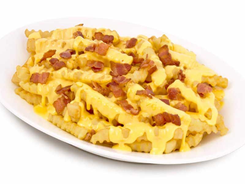 Crispy Fries With Cheddar Cheese Sauce