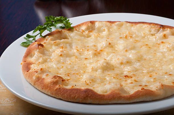 Mix Cheese Manoucheh