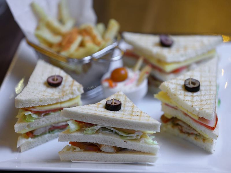 Mix Cheese Club Sandwich