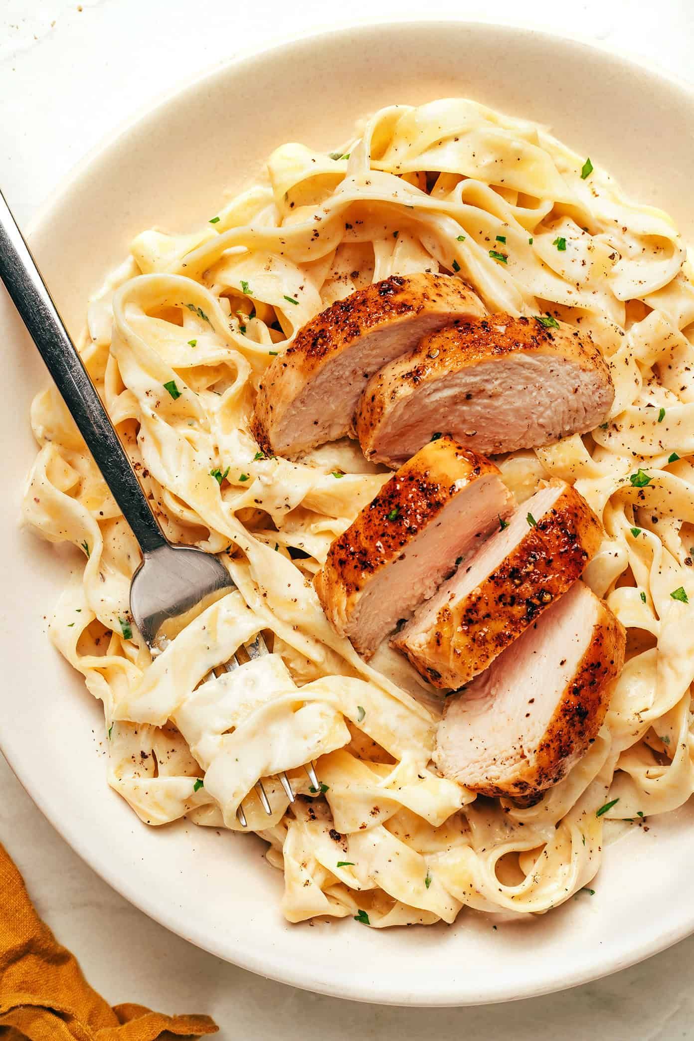 Fettuccine Alfredo