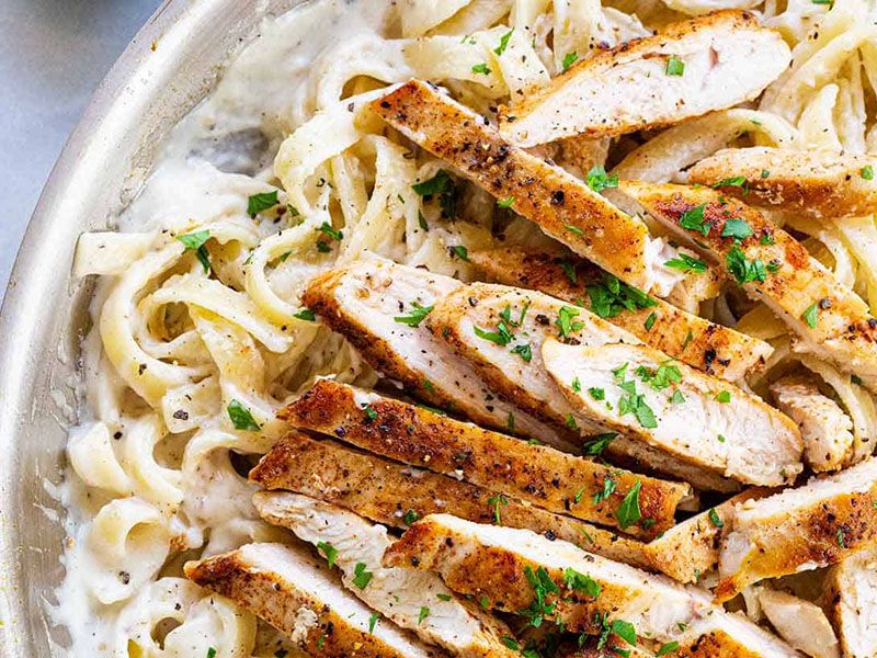 Chicken Alfredo Pasta