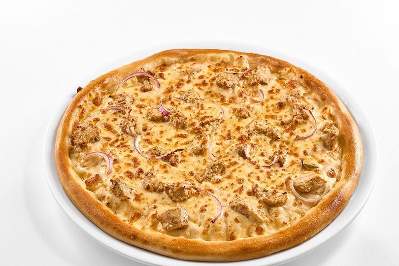 Medium Chicken Alfredo Pizza