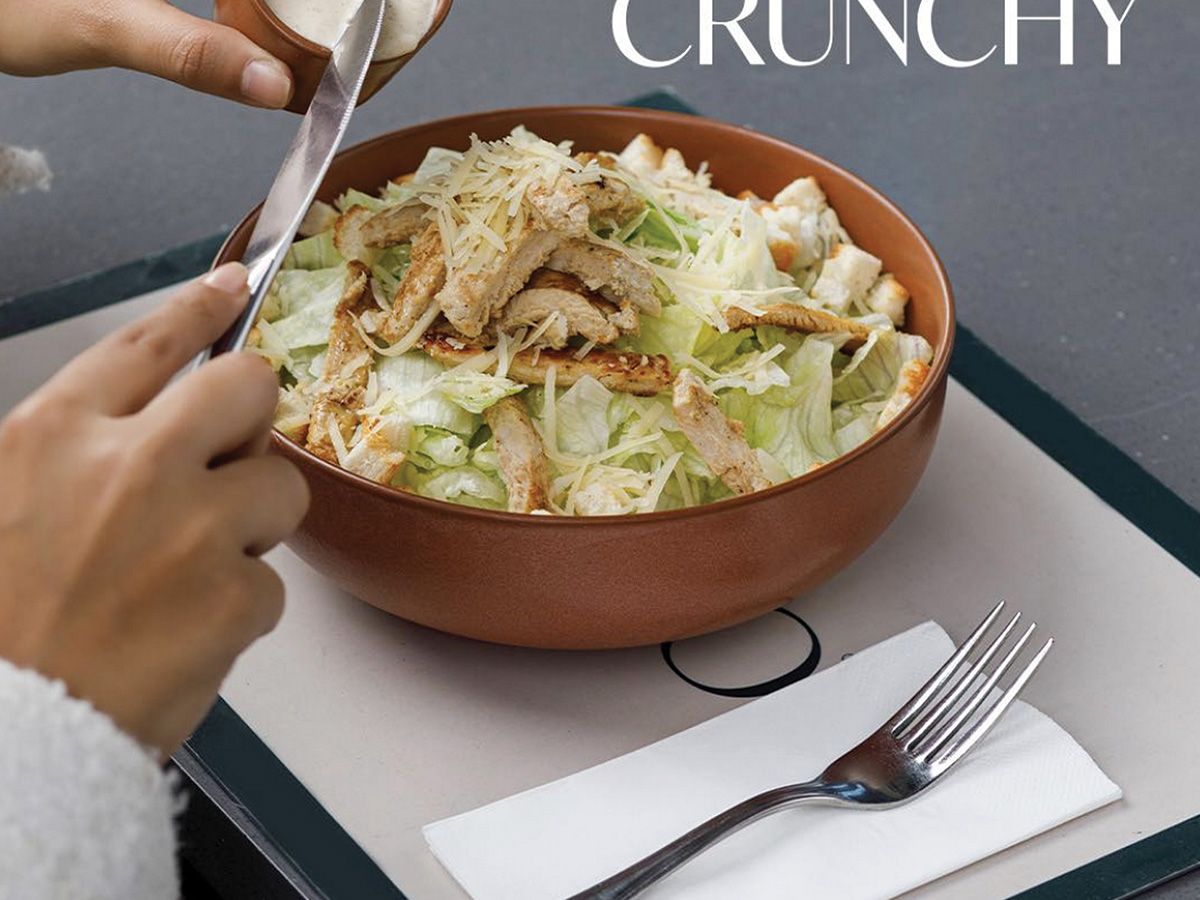 CHICKEN CAESAR SALAD