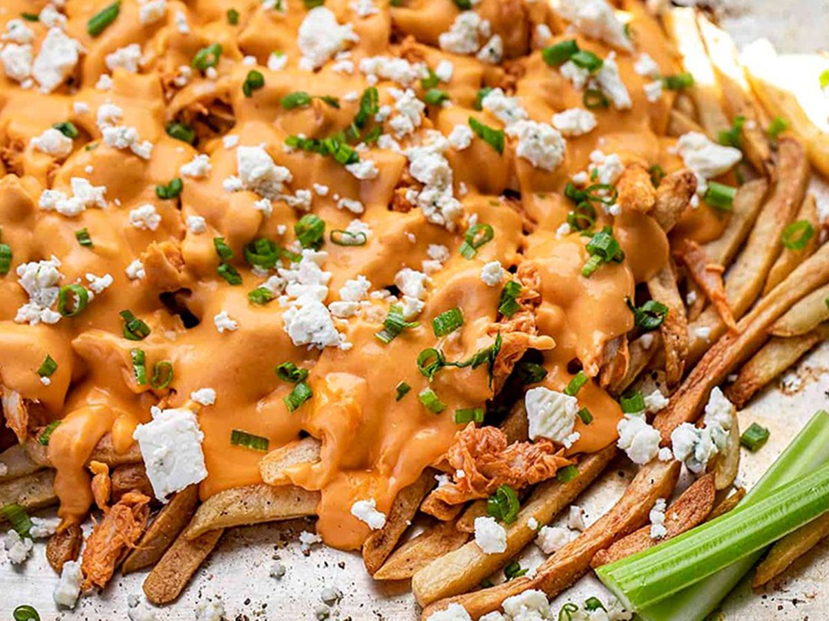 Chicken with mozzarella Cheese Fries