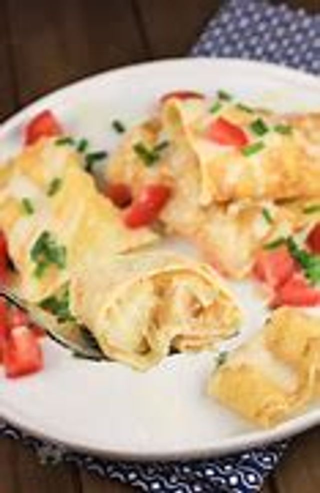 Chicken Crepe With Potato Chips