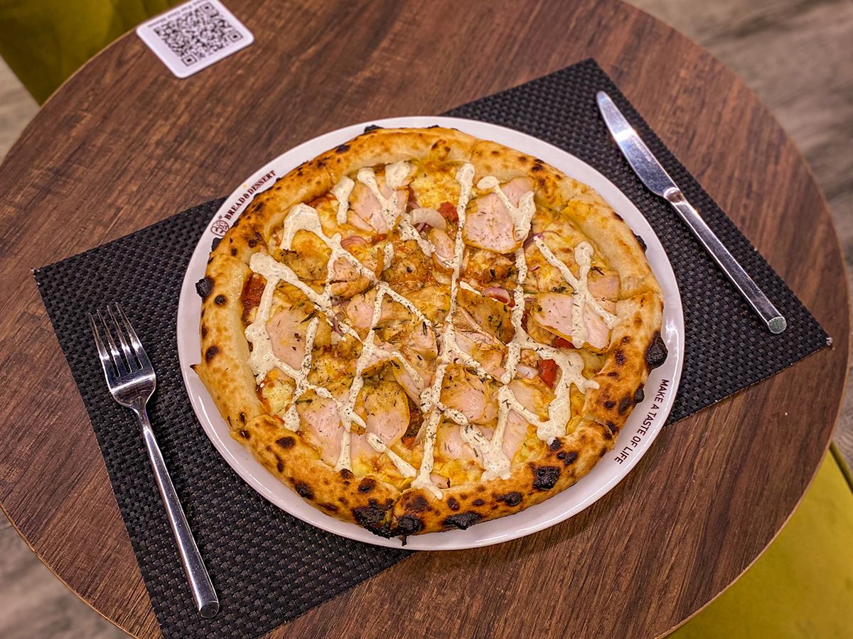 Chicken ranch pizza