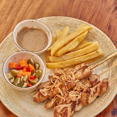 Chicken Satay With Fries