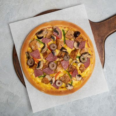 Oriental Supreme Pizza
