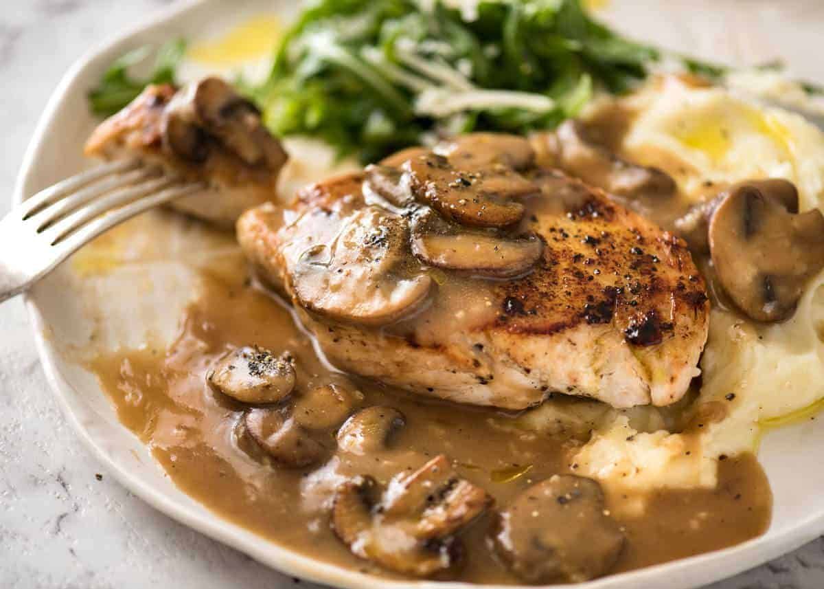 Chicken With Mushroom Sauce Platter