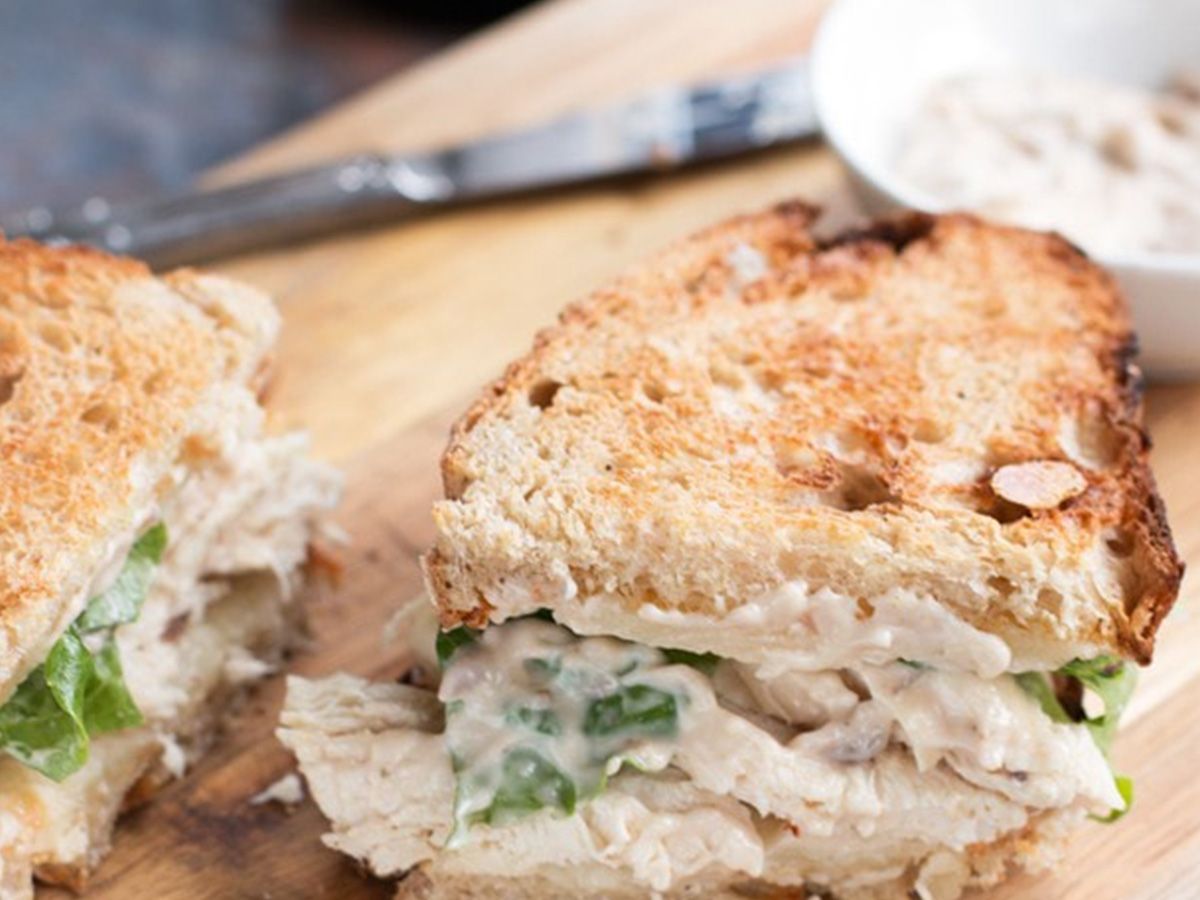 Chicken cesaer sandwich