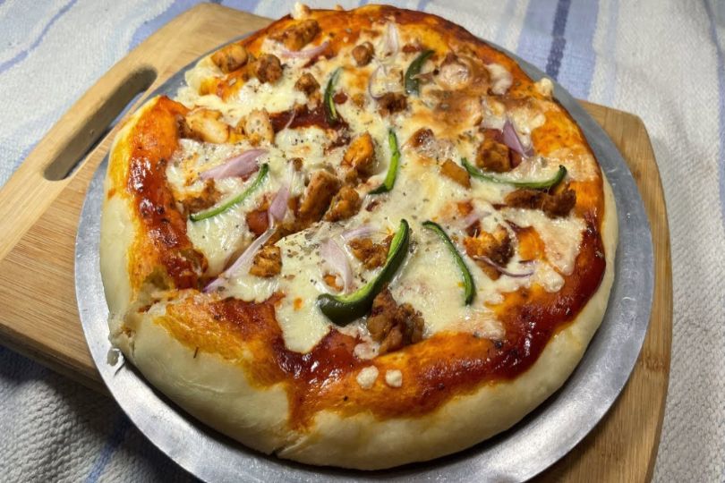Chicken Hawaii Pizza