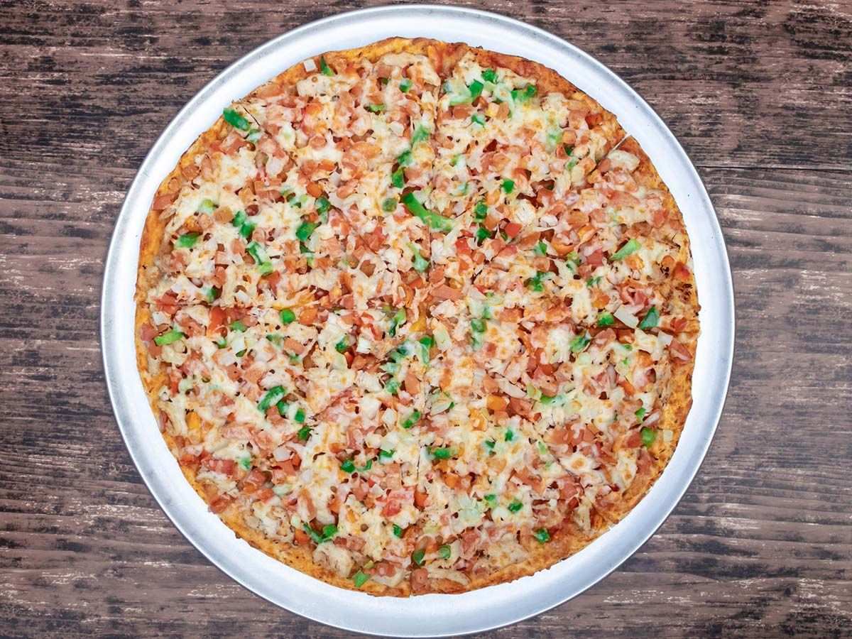 Chicken supreme pizza