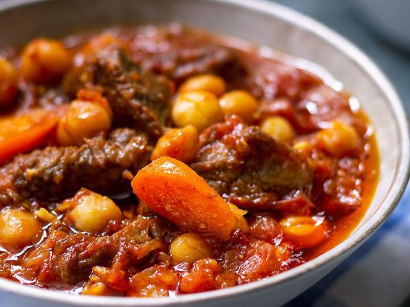Chickpeas With Meat