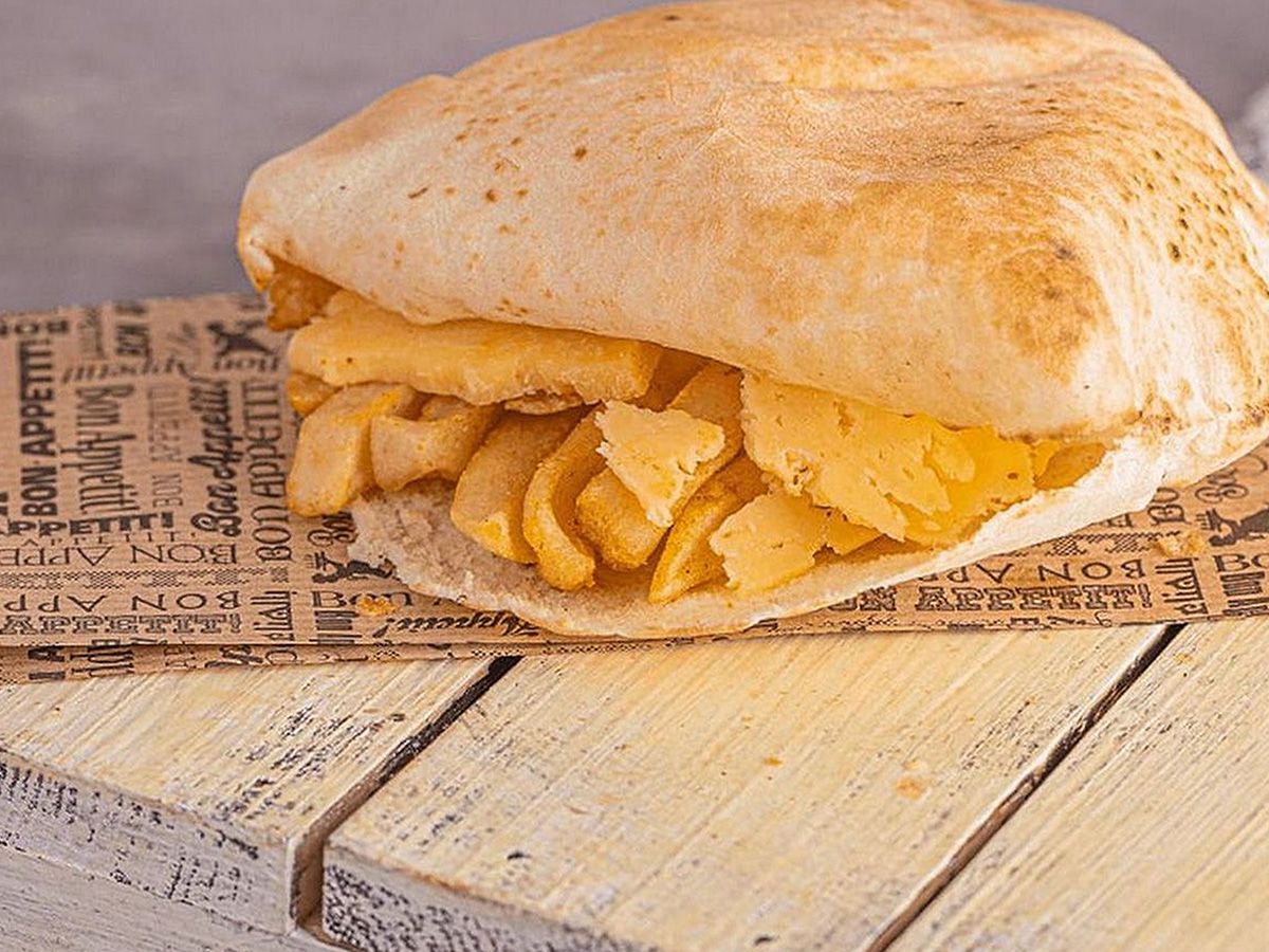Chipsy with Cheese Sandwich
