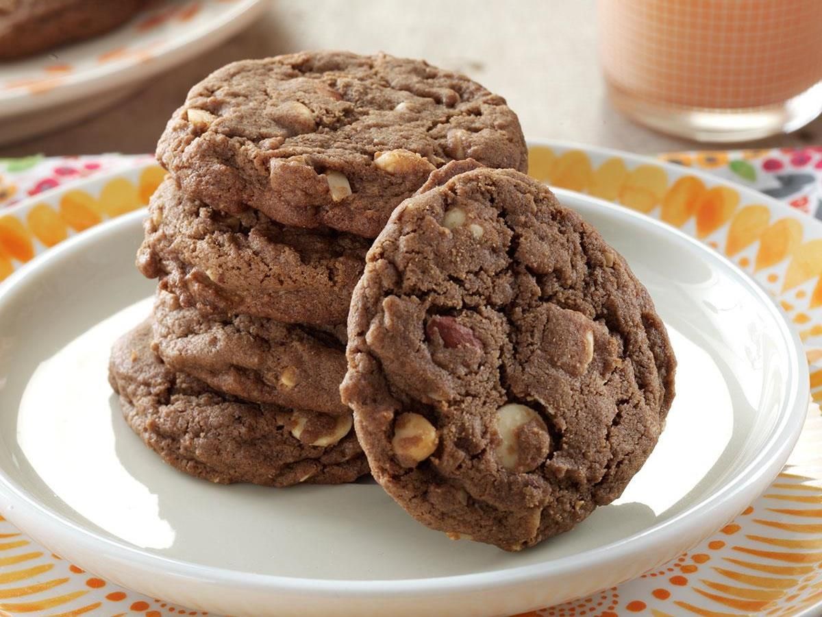 Nuts Biscuits