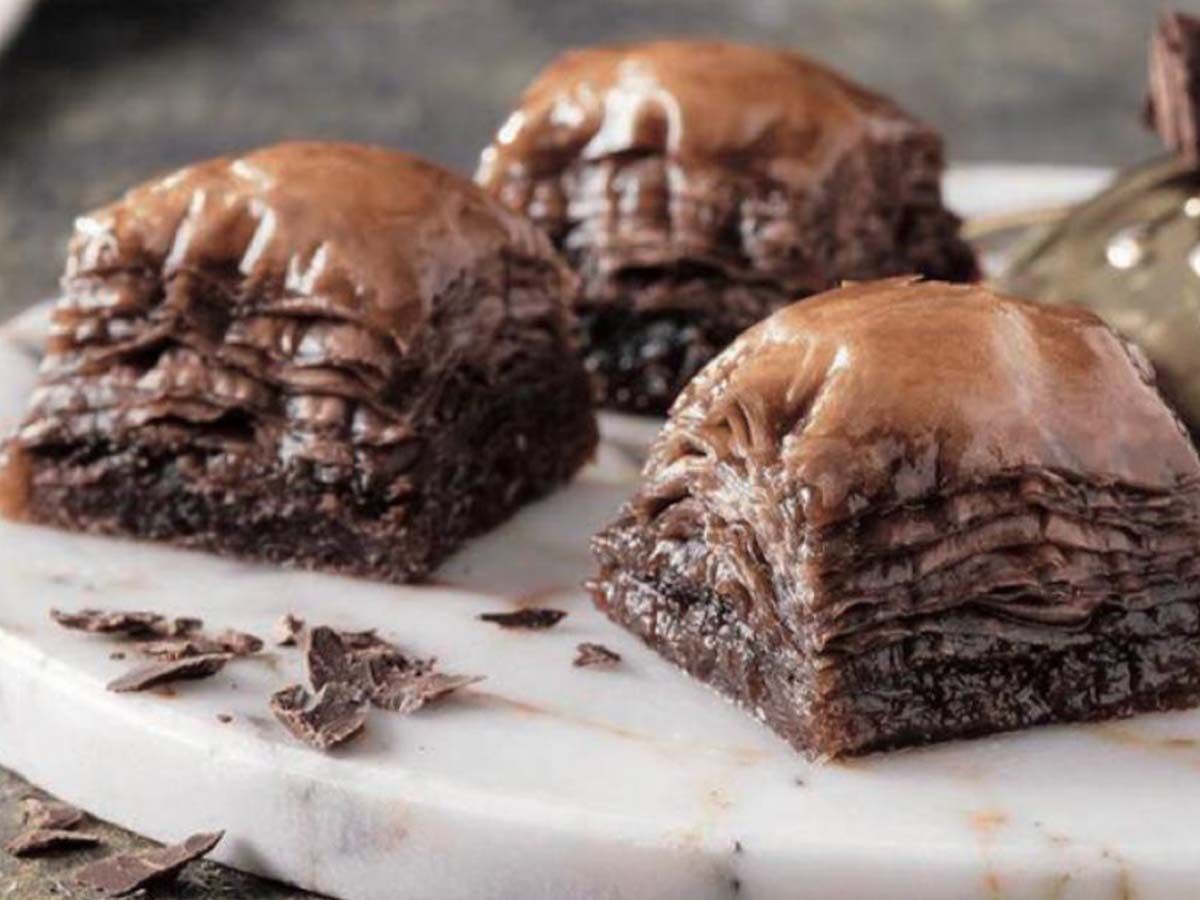 Chocolate Baklava with Hazelnut