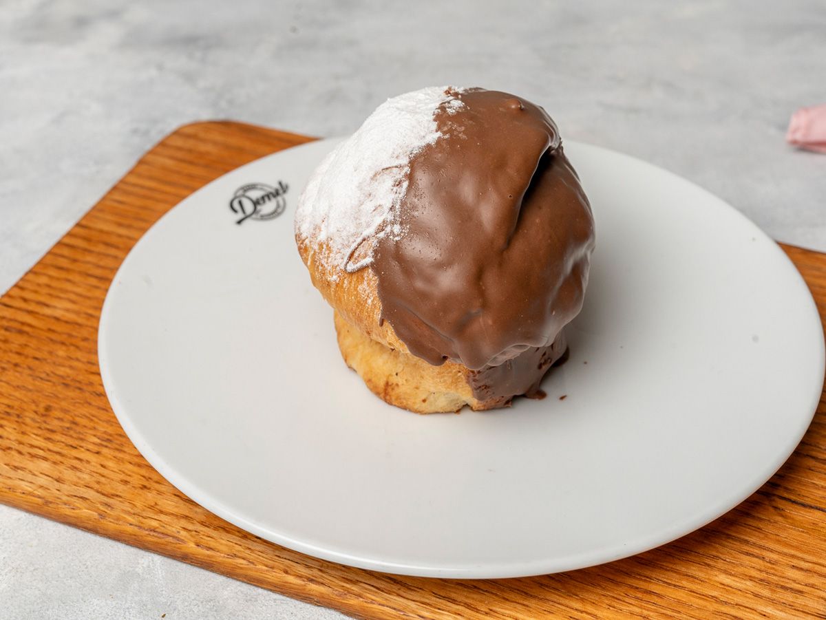 Chocolate Cruffin