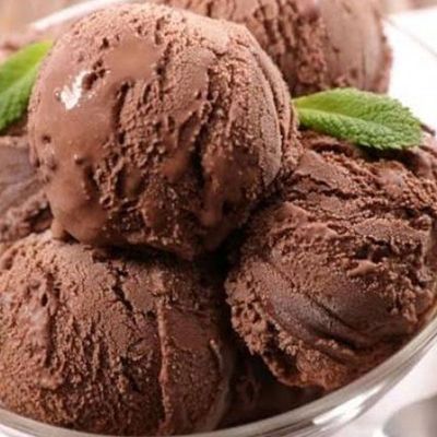 3 scoops of ice cream