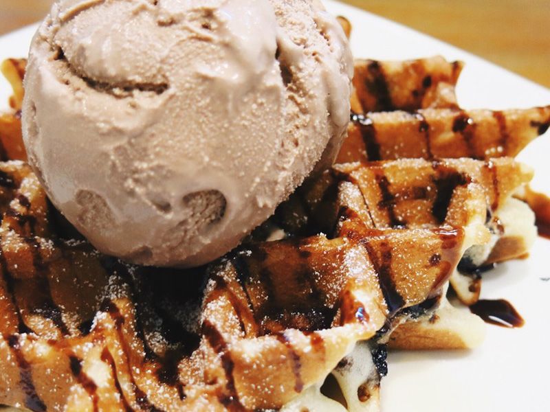 Chocolate With Ice Cream Waffle