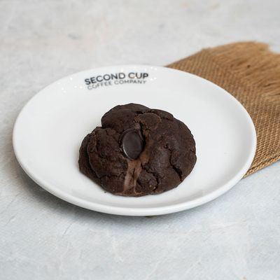 Chewy Cookie Dough Lava Chocolate Cookies
