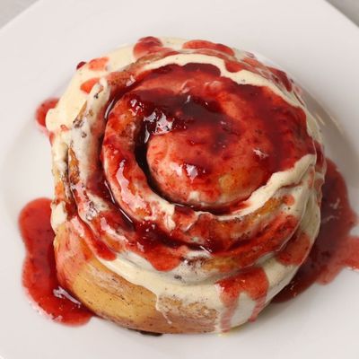 Cinnabon (Strawberry)
