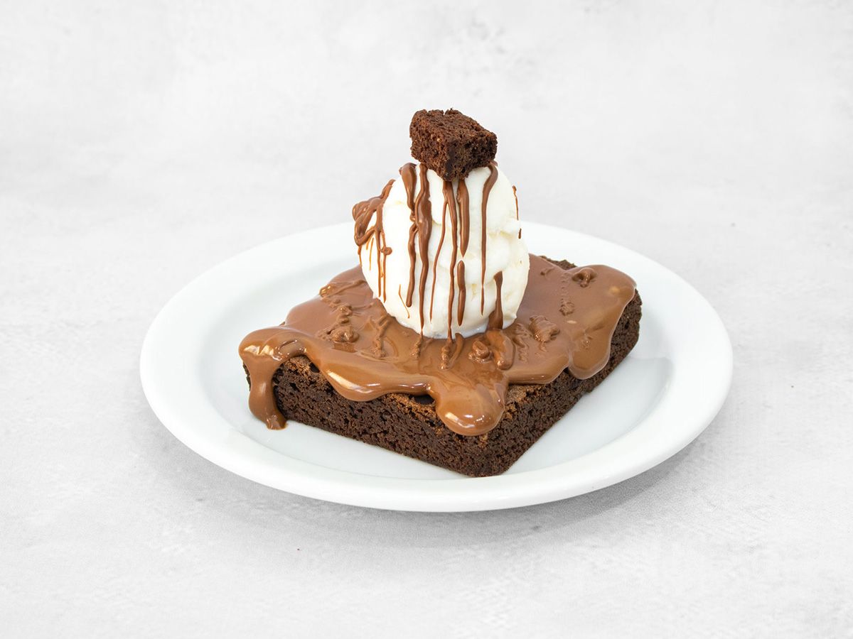 Brownies With Ice Cream