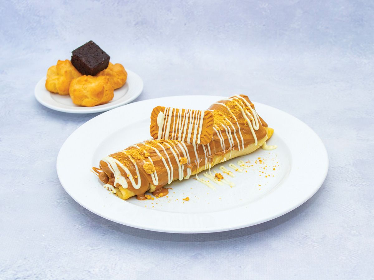 Lotus Crepe With Éclair And Brownies