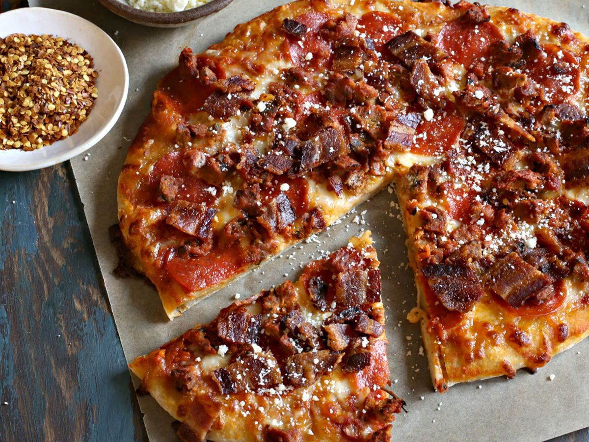 mix Meat pizza