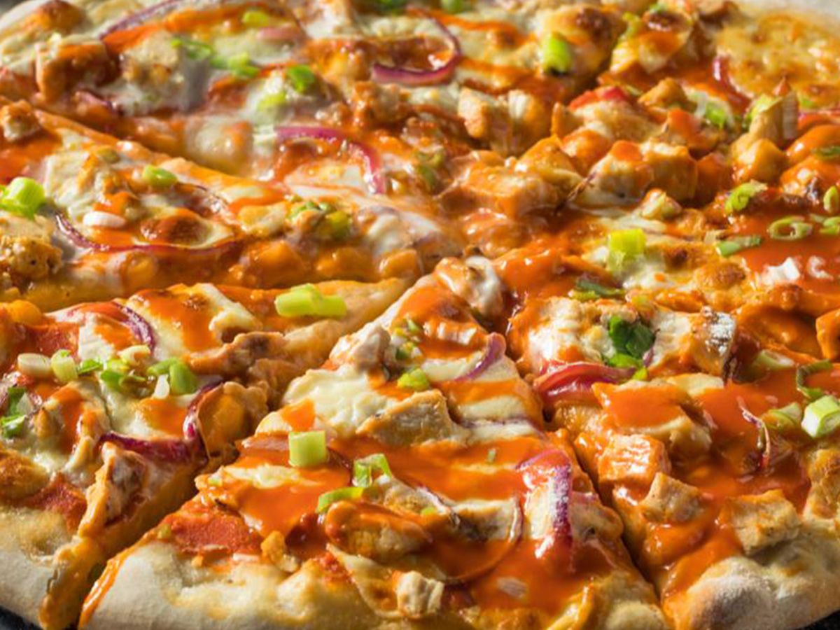 Chicken ranch pizza