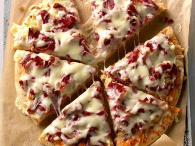 Corned Beef Oriental Pizza