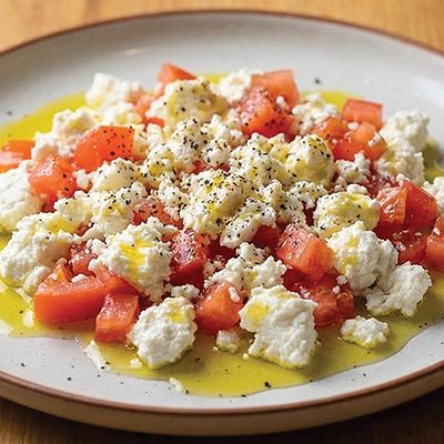Cottage cheese with Tomatoes dish