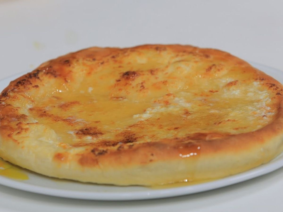Qeshta And Honey Pie