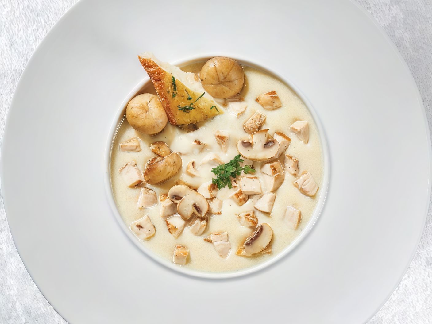 Cream of chicken and mushroom soup