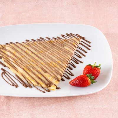 Crepe Strawberry White Chocolate