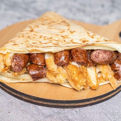 Crispy Chicken on Sausage