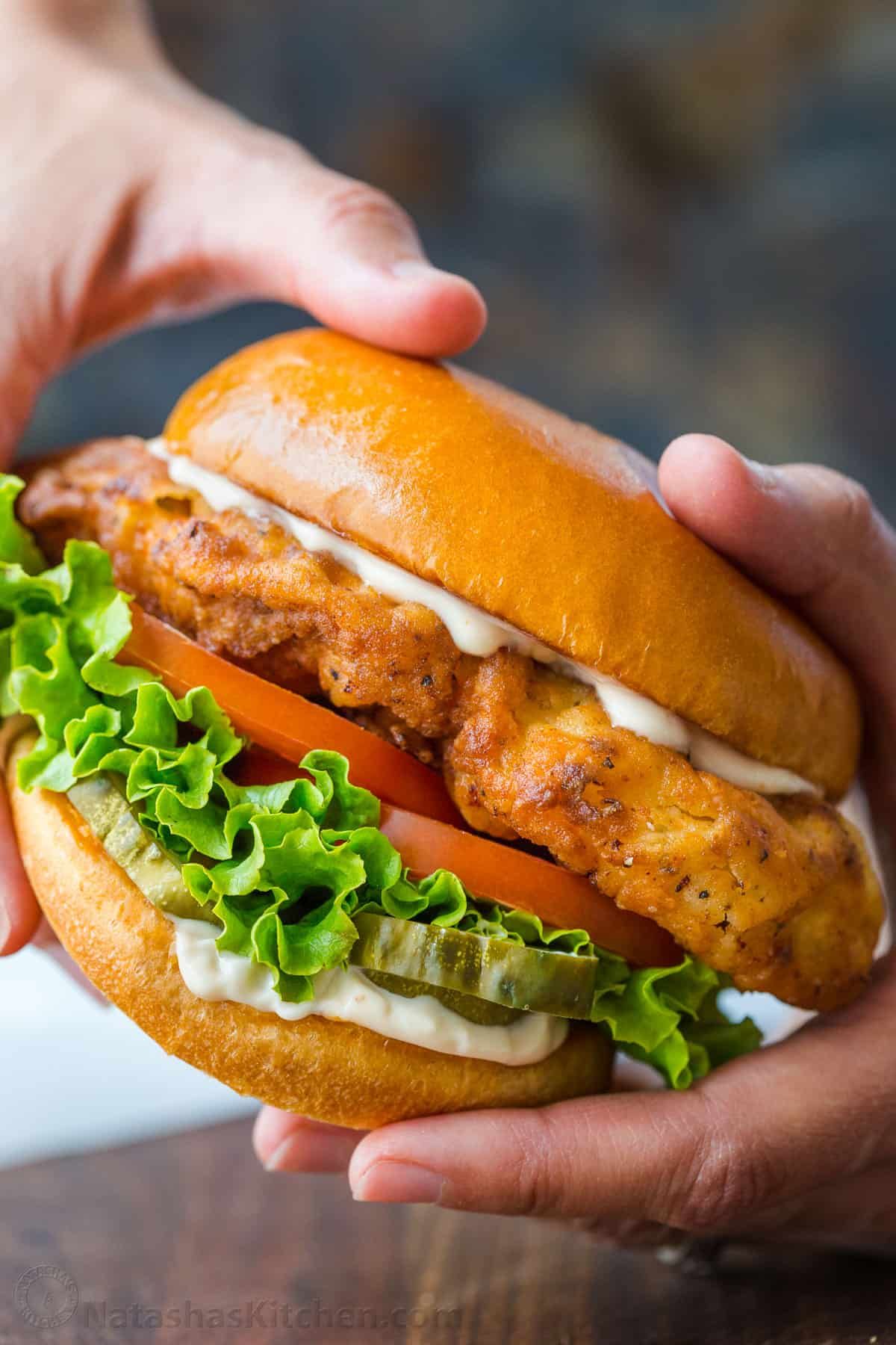 Crispy chicken sandwich
