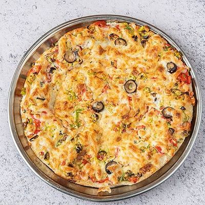 Crispy Oriental Pizza