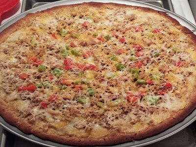 Crumbled Tuna Italian Pizza