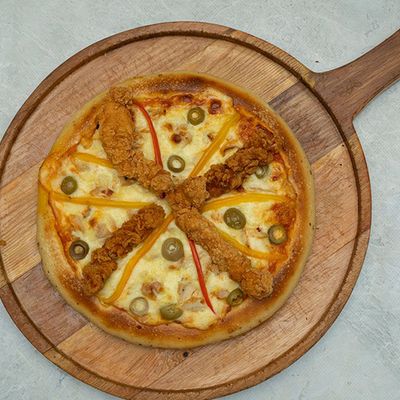 Crunchy Chicken Pizza