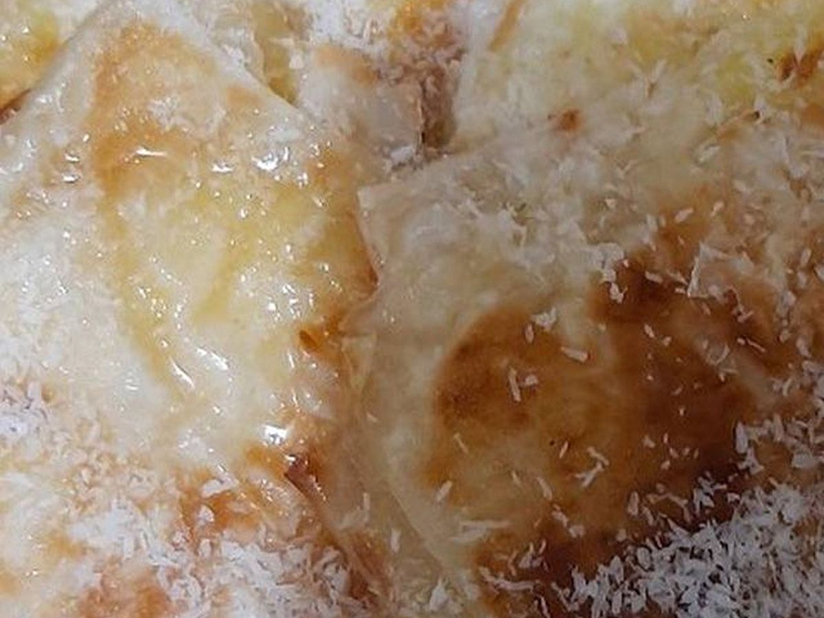 Custard pie